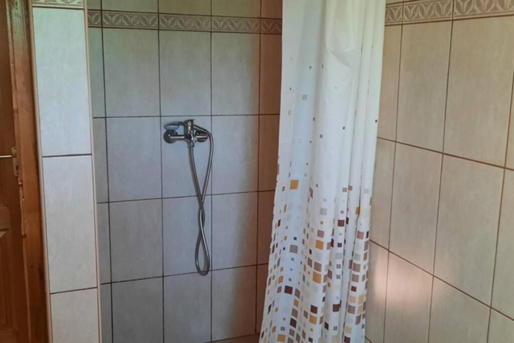 Andrea Nyaralohaz Villa Kovagoors Buitenkant foto